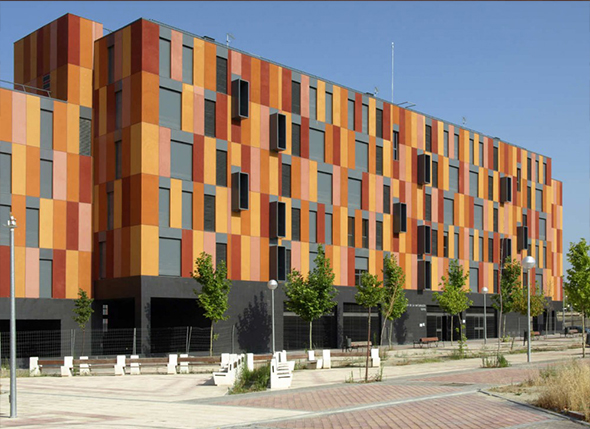 Vivienda multifamiliar Bcn 4