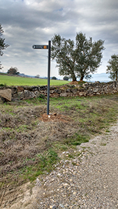 Rètol indicatiu a una crïlla